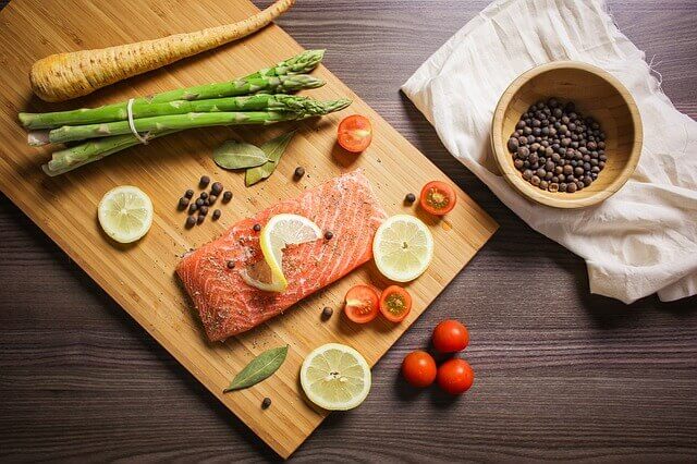 fresh salmon cuttin board pic